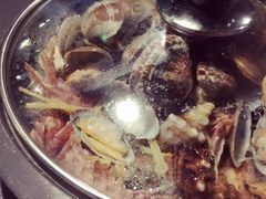 -鸣记脆皮烤鱼·海鲜烤鱼(三八广场店)
