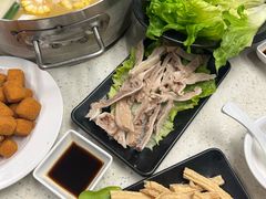 -肥仔文澳门猪骨煲(南京西路店)