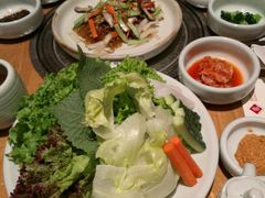 -萨拉伯尔水源素问店·韩国宫廷料理(人民路店)