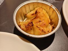 -钱小奴海鲜自助黑金店(杭州滨江龙湖店)