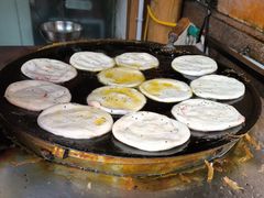 锅盔-青石桥老瓦房肥肠粉总店(青石桥总店)