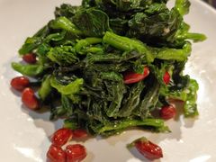-辣尚瘾·烤鱼·新川菜(交大直营店)