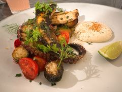 碳烤章鱼腿-LESCEDARS Brasserie Bistro香柏树