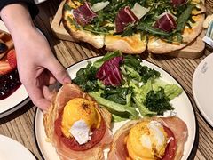 -Common Table · Brunch & Coffee