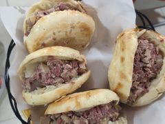 -闫家驴肉老店(华电一校店)