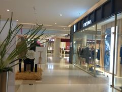 -万隆广场(昆仑大街店)