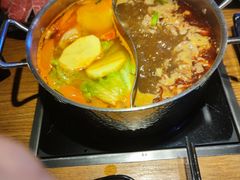 -呷哺呷哺(万达新世界店)