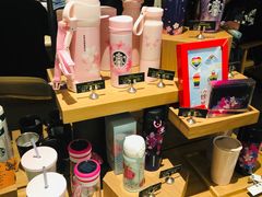 零售区-星巴克(汾阳路店)