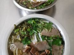 -花溪牛肉粉(八鸽岩店)