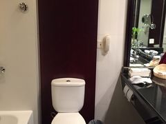 -北京保利大厦酒店(东四十条地铁站店)