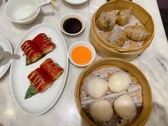-香港百合居(LCM置汇旭辉广场店)