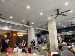 -鹏城人家海鲜酒家·23年老字号(较场尾店)