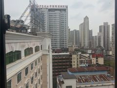 -南宁凤凰宾馆(火车站地铁站店)