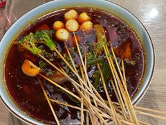 串串香-日进一片海.生腌海鲜火锅.宵夜烧烤(三里屯总店)