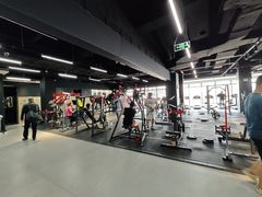 -瑞力健身(解放数创广场店)