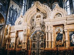 -滴血救世主教堂