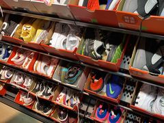 -NIKE上海青浦优选体验店