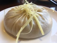 陈士荣蟹黄汤包-鸿运酒楼