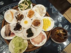 -桥香园云南过桥米线(金马碧鸡店)