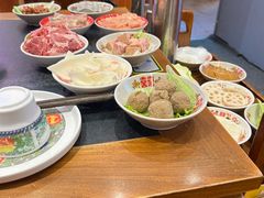 -沸炉重庆老火锅(军事博物馆店)