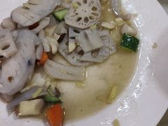 -微山岛春天里酒家