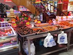 自助取餐区-沈阳市二台子清真牛羊屠宰厂