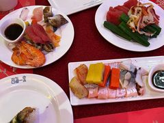 -四海一家自助餐(益田假日广场店)