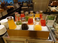 -圣丰索菲特·2 On 988 Café 自助餐厅