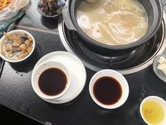 -野菌皇海景野生菌火锅(滨海大道店)
