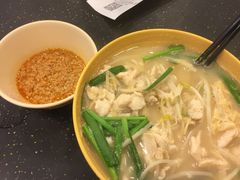 -谭仔云南米线(粉岭车站路店)