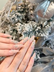 -HUII NAIL绘京美甲美睫会馆