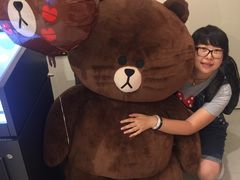 -LINE FRIENDS Garosu-gil Flagship Store