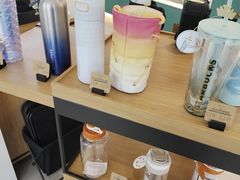 -星巴克臻选(上海淮海百盛购物中心店)