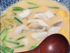 -荣家黄鱼面(南京西路店)