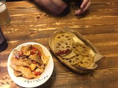 麻辣鸭肠-胡桃里乐队酒馆(长春总店)