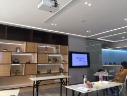 -海豚湾高端月子会所(黄浦店)