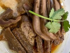 -宜宾海鲜酒家·三十年老字号