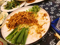 -王村姑老土炕莜面村(张北店)