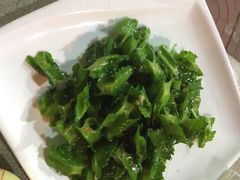 -墨脱石锅椰子鸡•香草鸭•东山羊(大东海店)