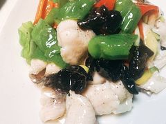 炒黑鱼片-梧桐老院子