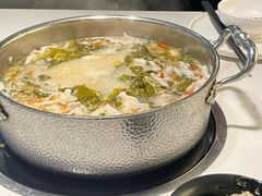 -德林酸菜鱼火锅(南丹店)