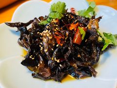 -山茶云南菜(永安里店)
