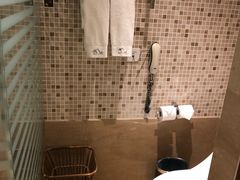 -九华山聚龙大酒店
