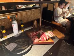 -铭牛烧肉·和牛海鲜自助(高新月牙湖店)