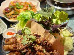 -大头虾越式风味餐厅(光明广场店)