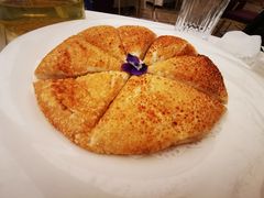 -品海楼·大连海胆锅贴馆(东港店)