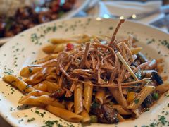 -The Cheesecake Factory(baldwin avenue)