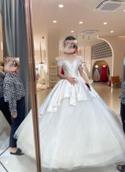 -Color卡诺婚纱礼服馆(南京严选店)