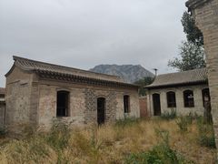 荒废的小学教室-鸡鸣驿城