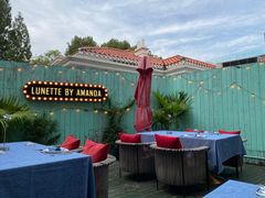 -弦月窗LUNETTE BY AMANDA(复兴路店)